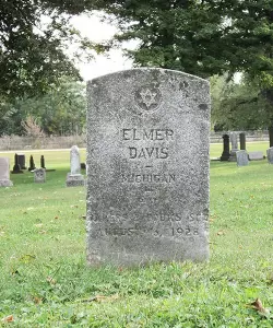 Elmer Davis headstone