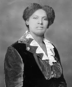 Julia Duff