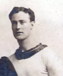 Clyde Van Noble