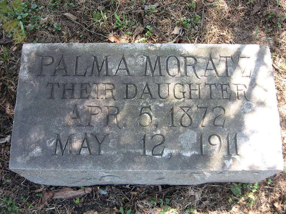 Palma Moratz headstone