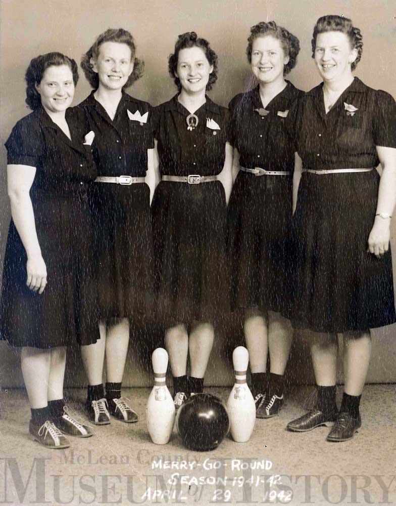 Women's Bowling club, 1942.