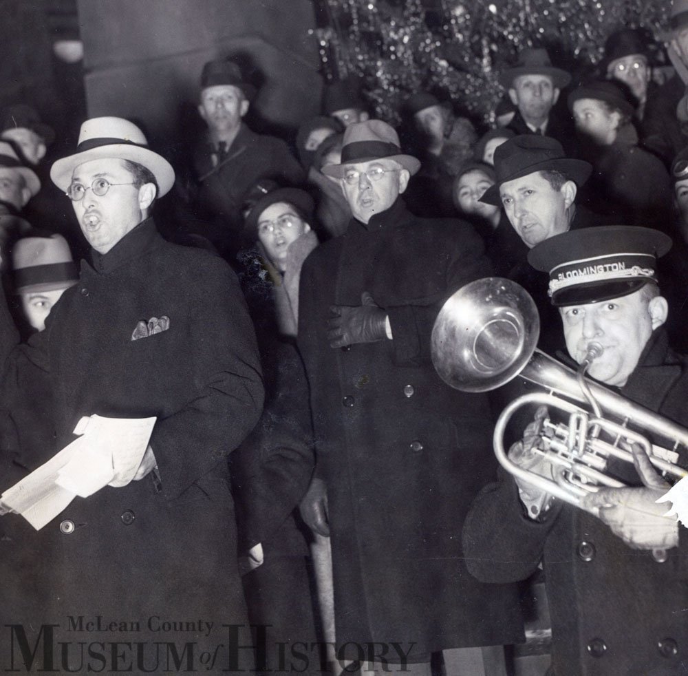 Courhouse Christmas Caroling, 1935.