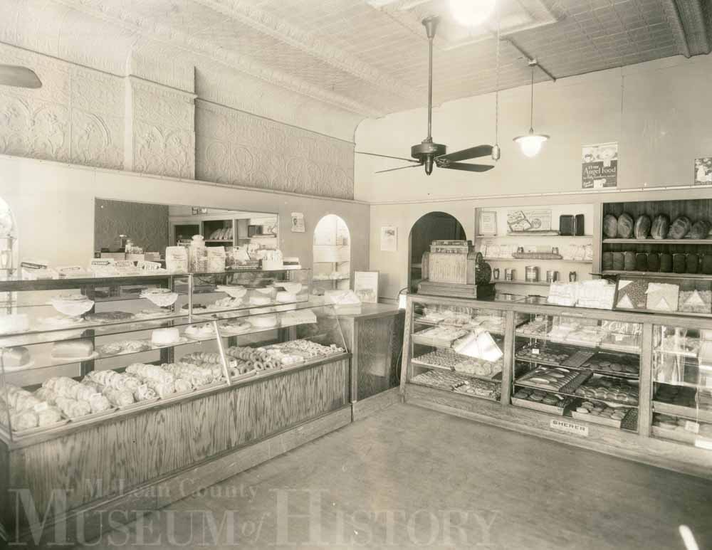 Inside of Gronemeier bakery, 1935.